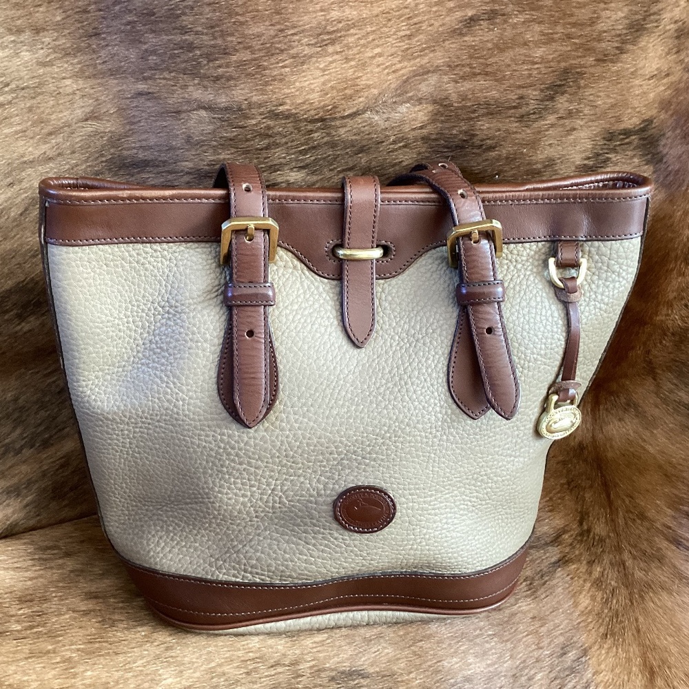 Vintage Dooney&Bourke Pebbled Leather Small Bucket Tote Handbag